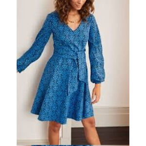 Boden Benedicta Belted Ponte Dress - Size 4 Blue Patterned, classy, a line